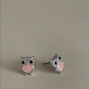 Owl stud earrings